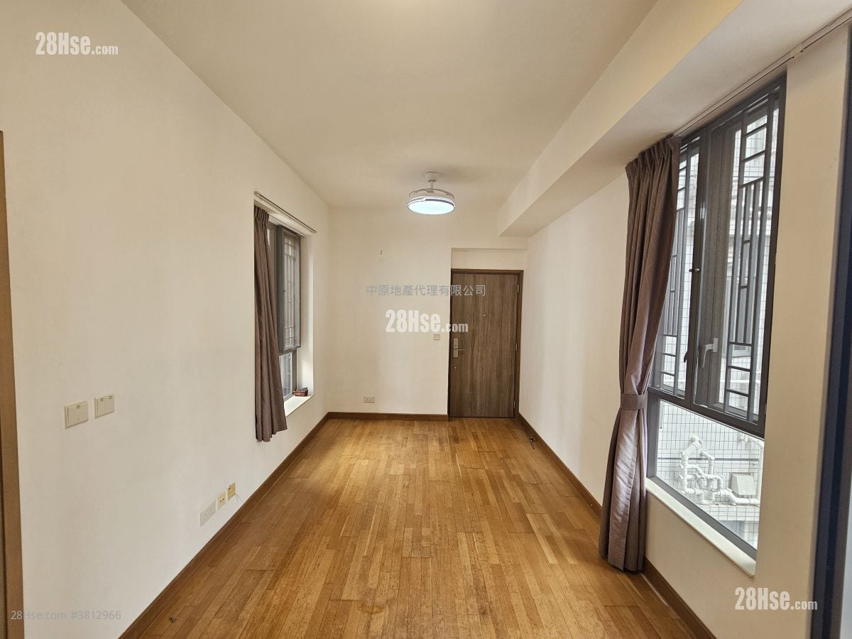 Heya Star Sell 2 Bedrooms , 1 Bathroom 520 ft²