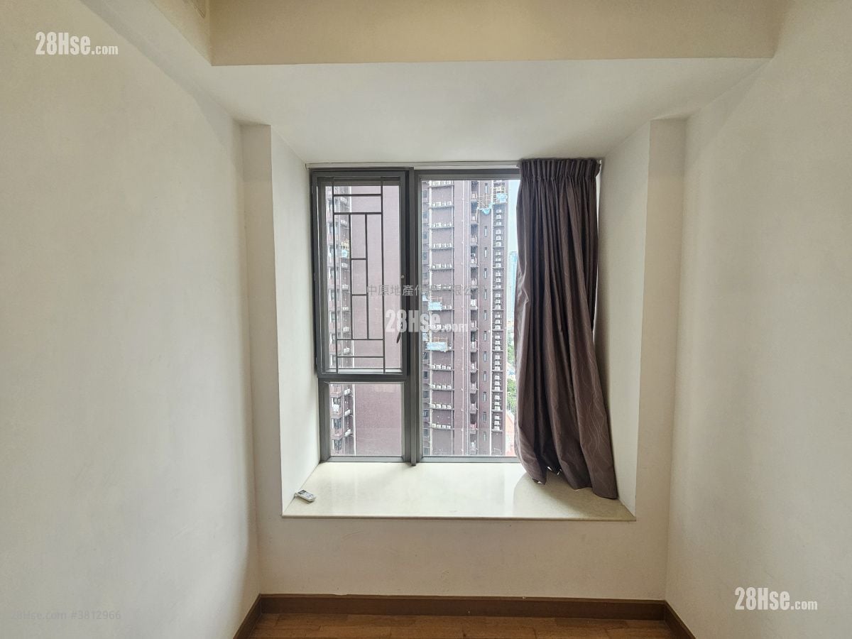 Heya Star Sell 2 Bedrooms , 1 Bathroom 520 ft²