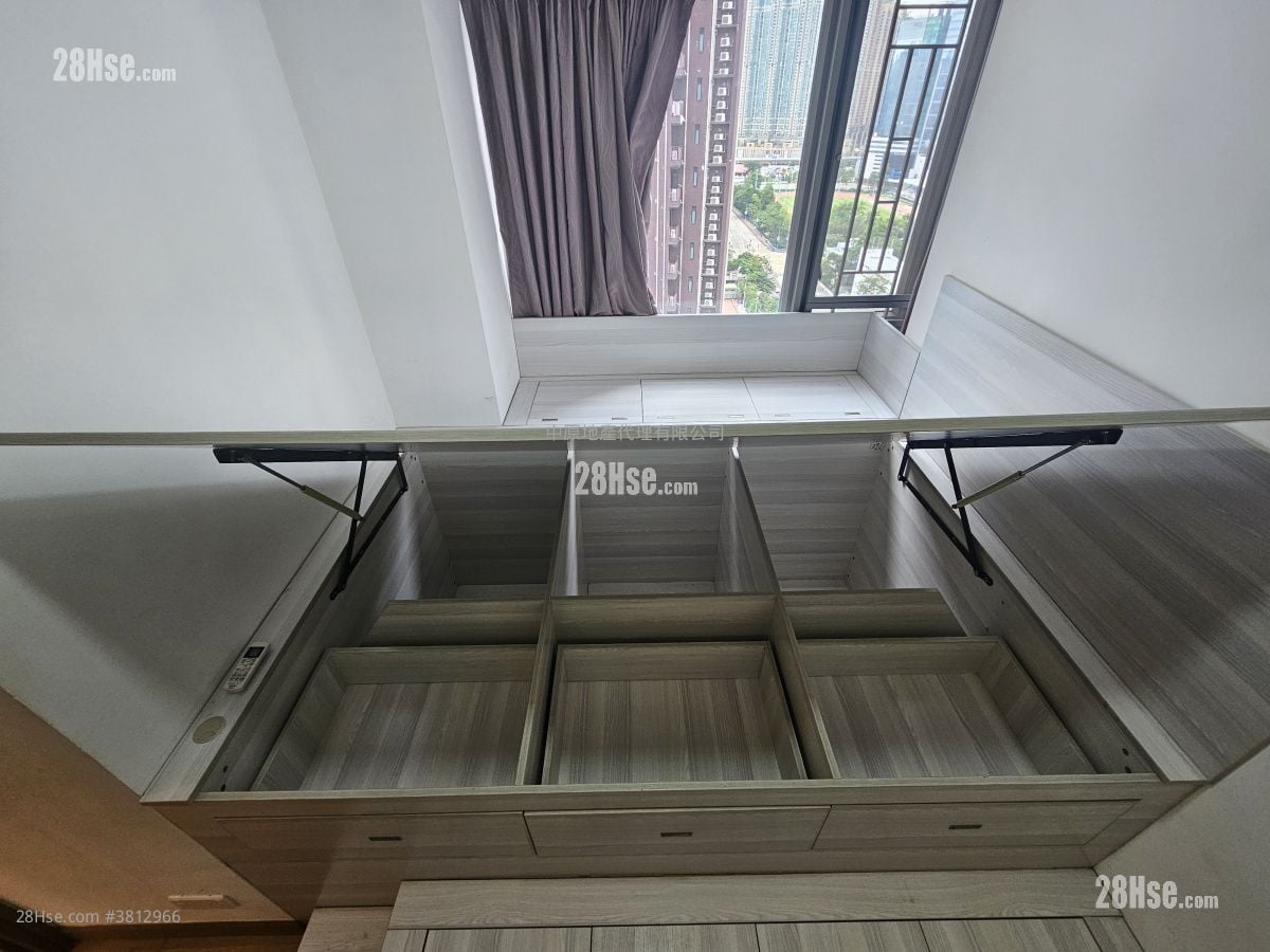 Heya Star Sell 2 Bedrooms , 1 Bathroom 520 ft²