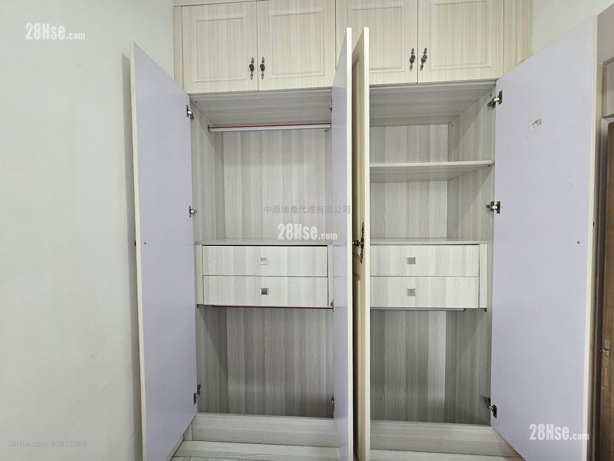 Heya Star Sell 2 Bedrooms , 1 Bathroom 520 ft²