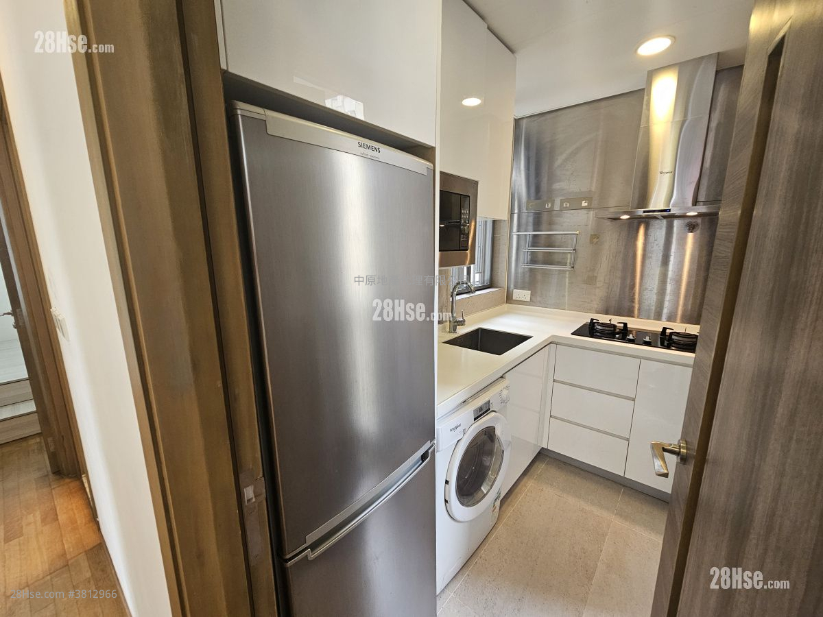 Heya Star Sell 2 Bedrooms , 1 Bathroom 520 ft²