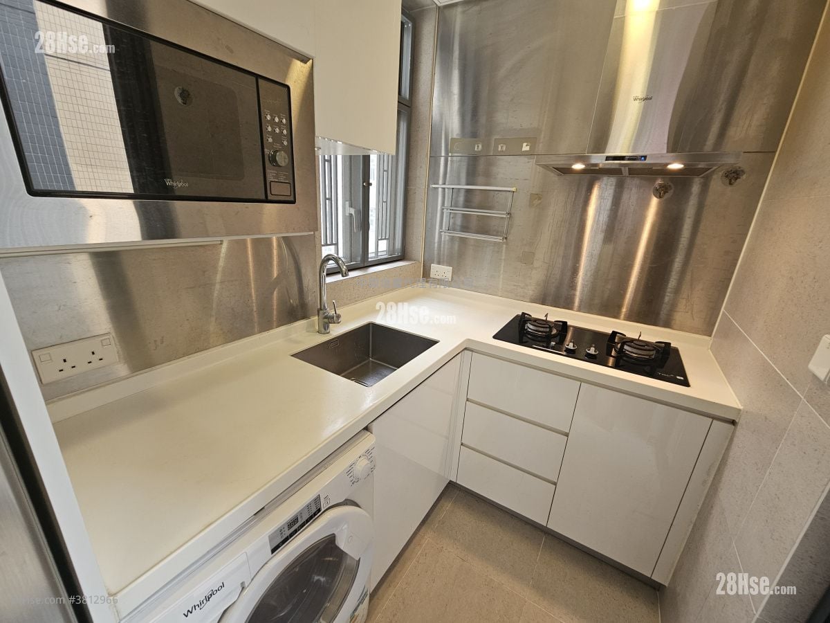 Heya Star Sell 2 Bedrooms , 1 Bathroom 520 ft²