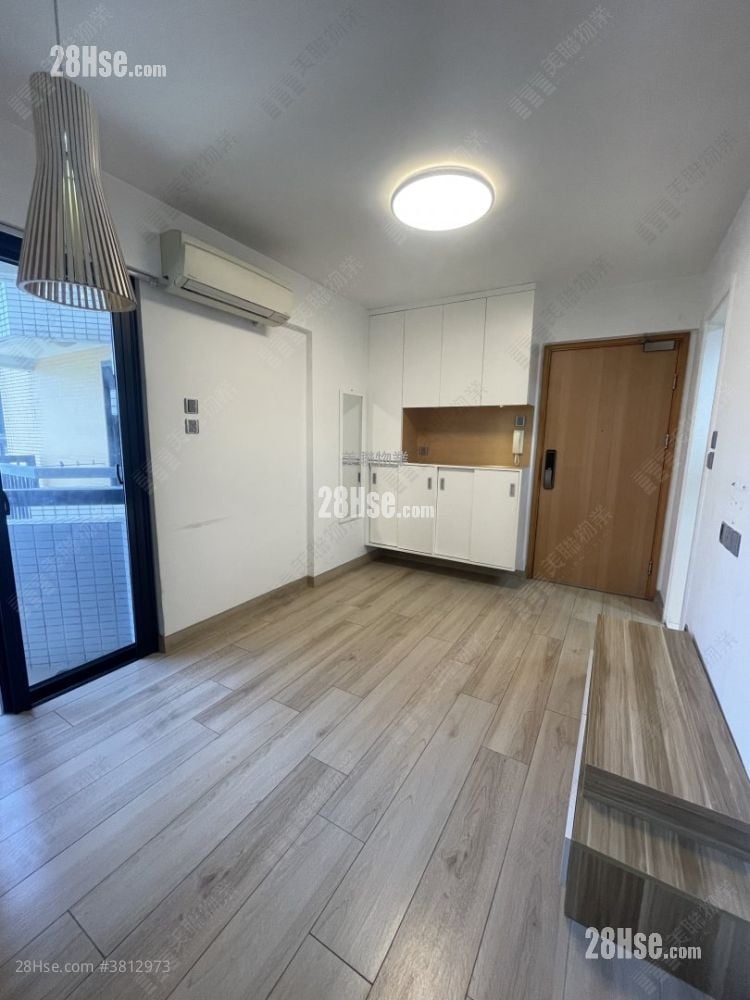 The Sherwood Sell 2 Bedrooms , 1 Bathroom 450 ft²