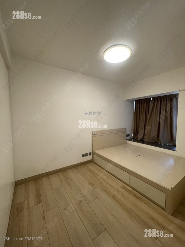 The Sherwood Sell 2 Bedrooms , 1 Bathroom 450 ft²