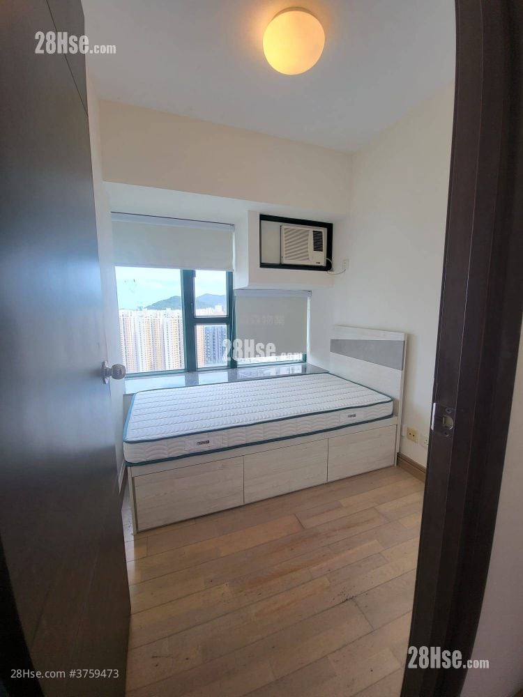 Grand Promenade Rental 2 Bedrooms , 1 Bathroom 499 ft²