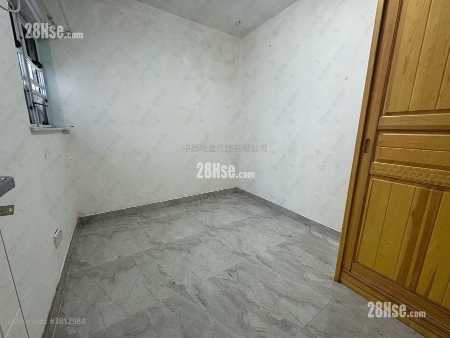 富景花园 售盘 3 房 592 平方尺