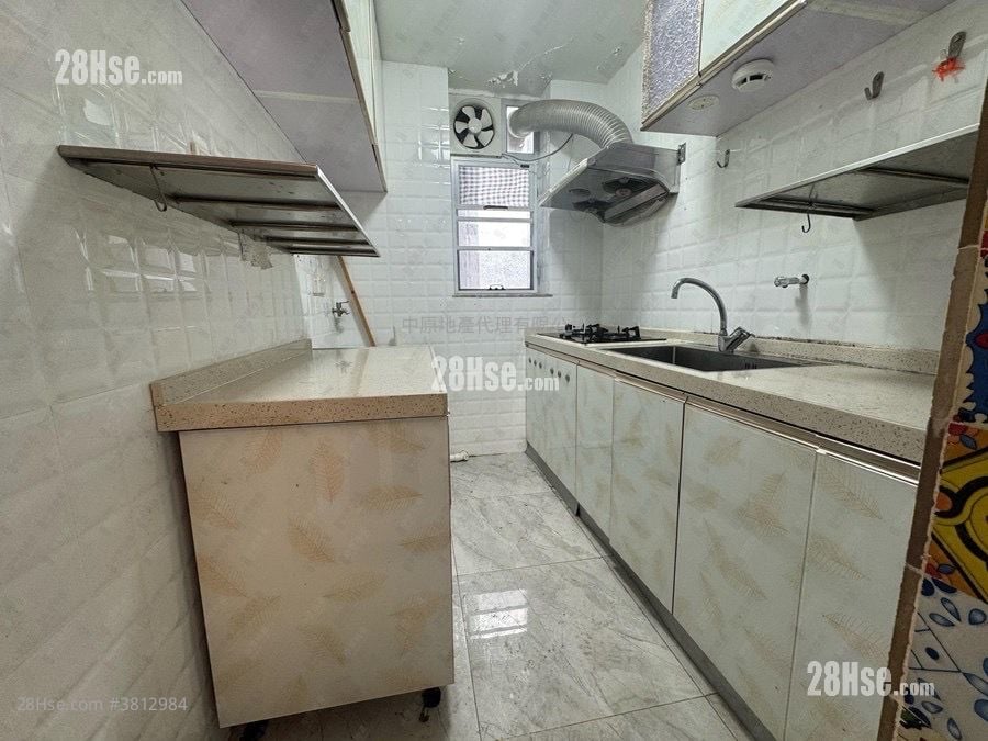 富景花园 售盘 3 房 592 平方尺