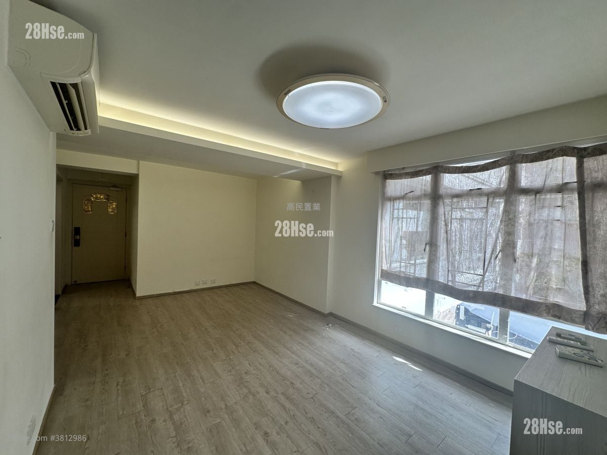 Clifford Mansion Sell 2 Bedrooms , 1 Bathroom 546 ft²