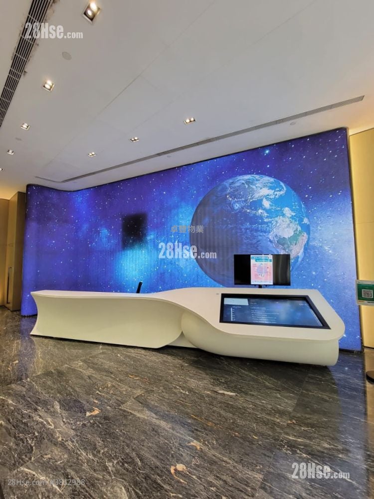 The Globe Rental Studio , 1 Toilet 783 ft²