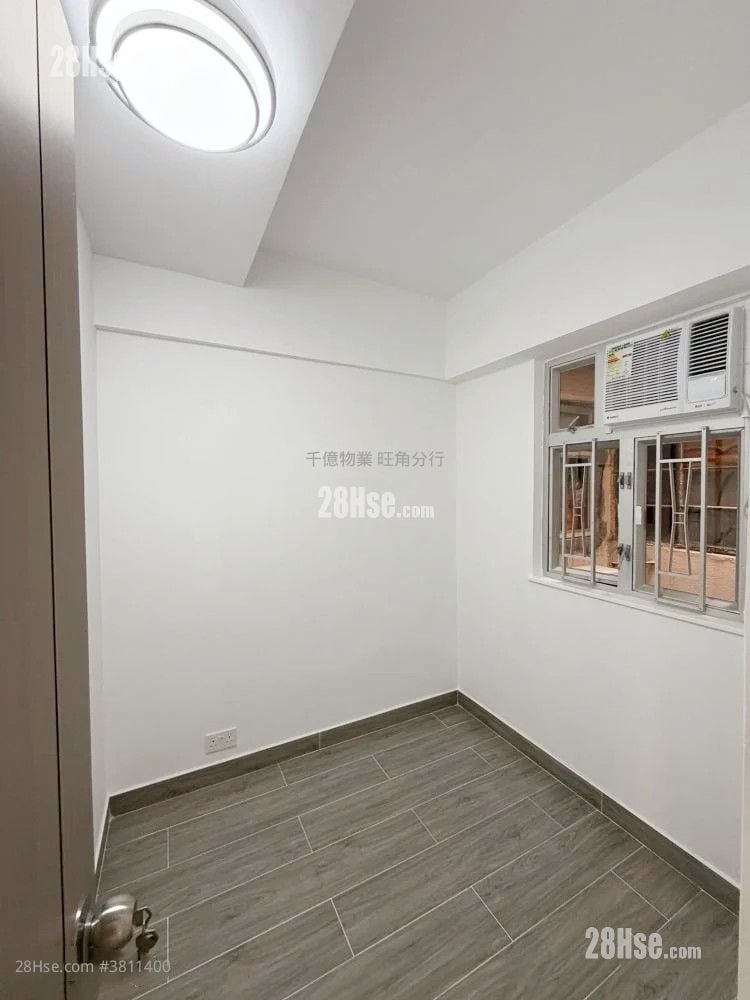 Peony House Sell 3 Bedrooms 395 ft²