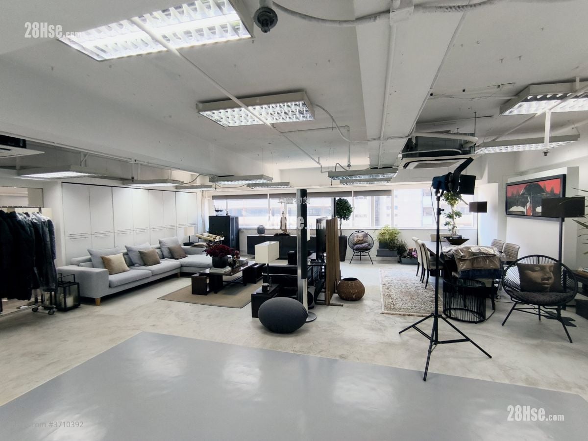 億利工業中心 租盤 3 房 , 2 廁所 2,565 平方呎