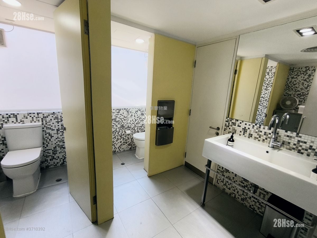 億利工業中心 租盤 3 房 , 2 廁所 2,565 平方呎