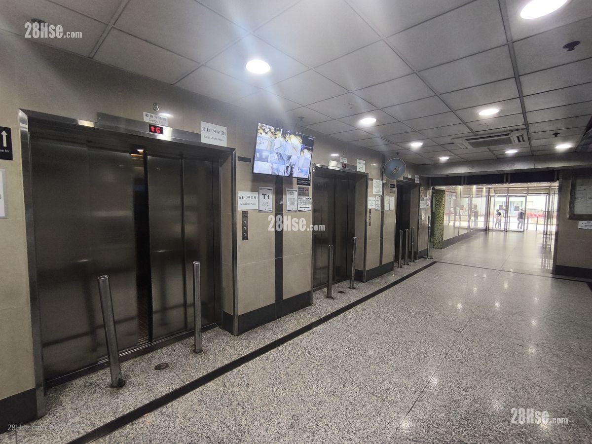 億利工業中心 租盤 3 房 , 2 廁所 2,565 平方呎