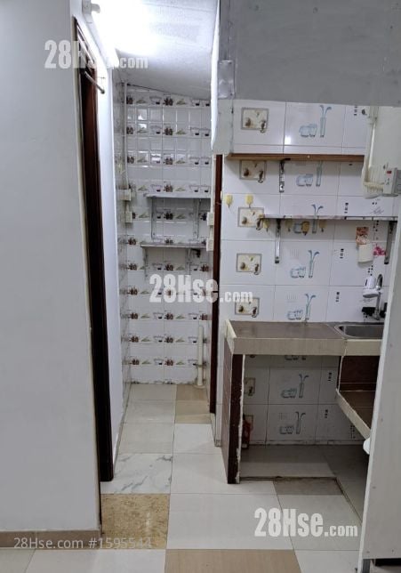 Tai Tong Tsuen Rental 450 ft²
