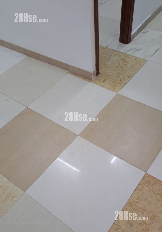 Tai Tong Tsuen Rental 450 ft²