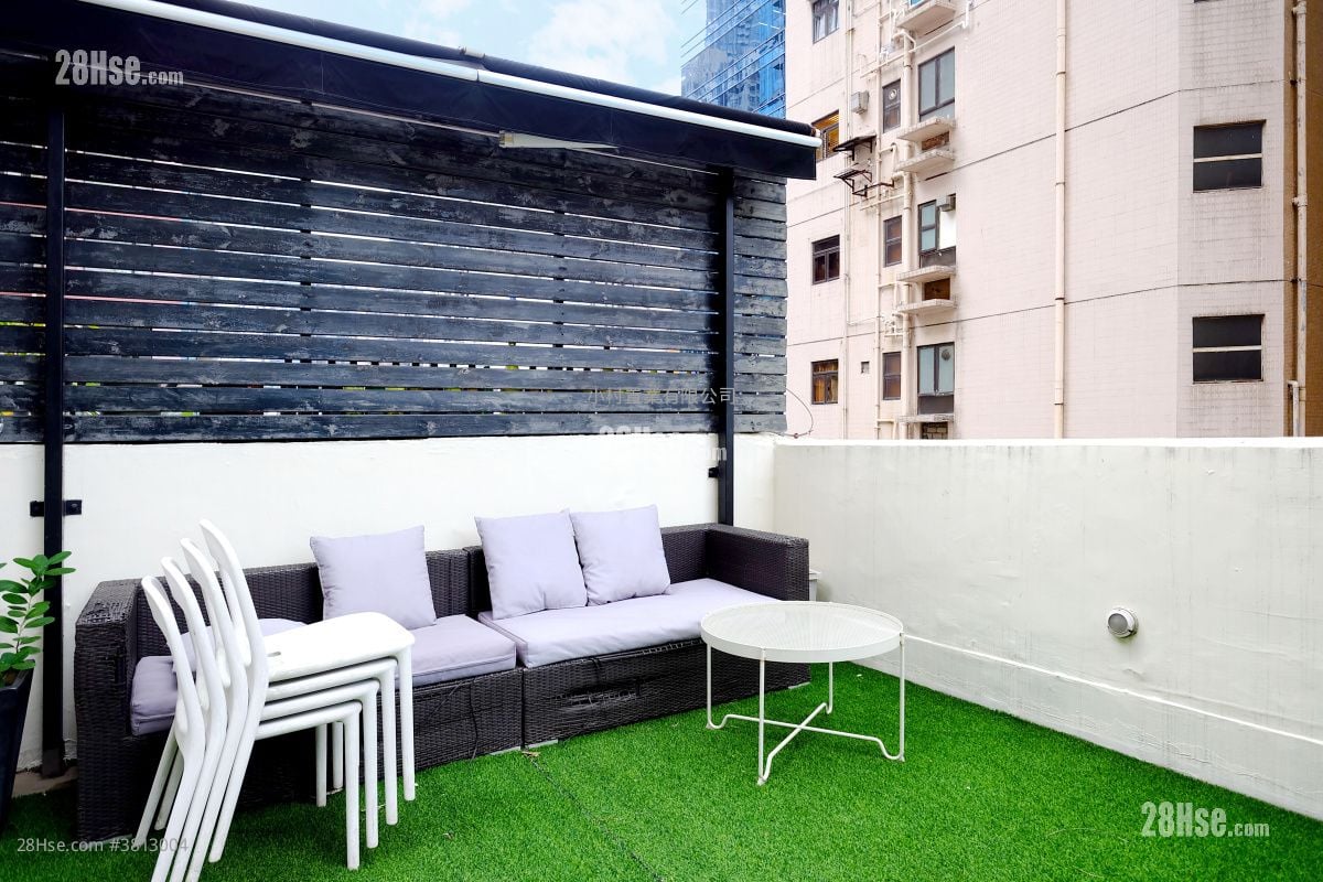 天台: 士丹顿街2-4号 租盘 2 房 , 1 浴室 380 平方尺