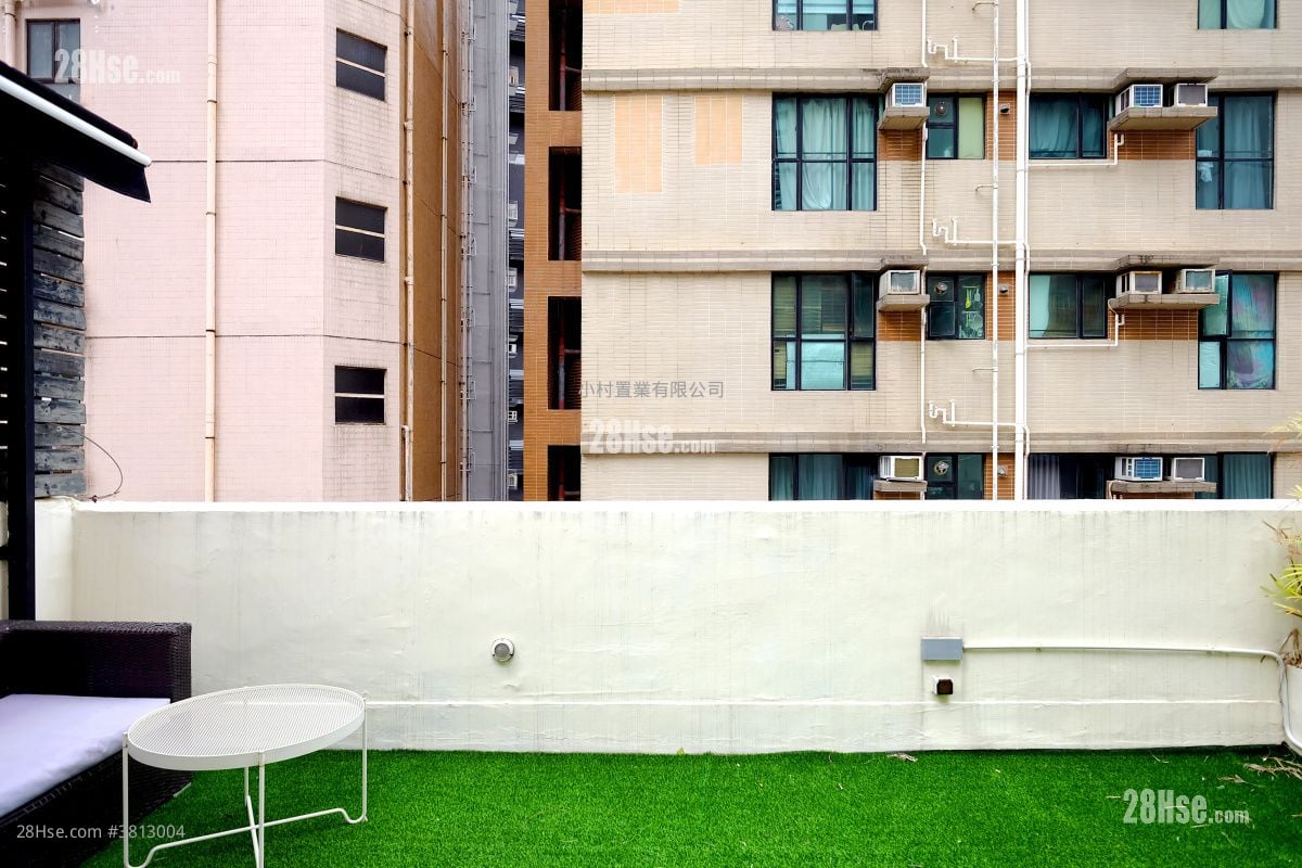 天台: 士丹顿街2-4号 租盘 2 房 , 1 浴室 380 平方尺