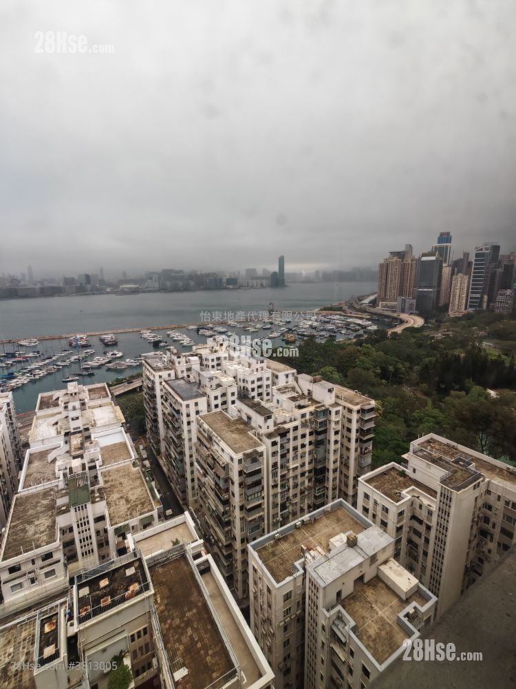 Pearl City Mansion Sell 2 Bedrooms , 1 Bathroom 492 ft²