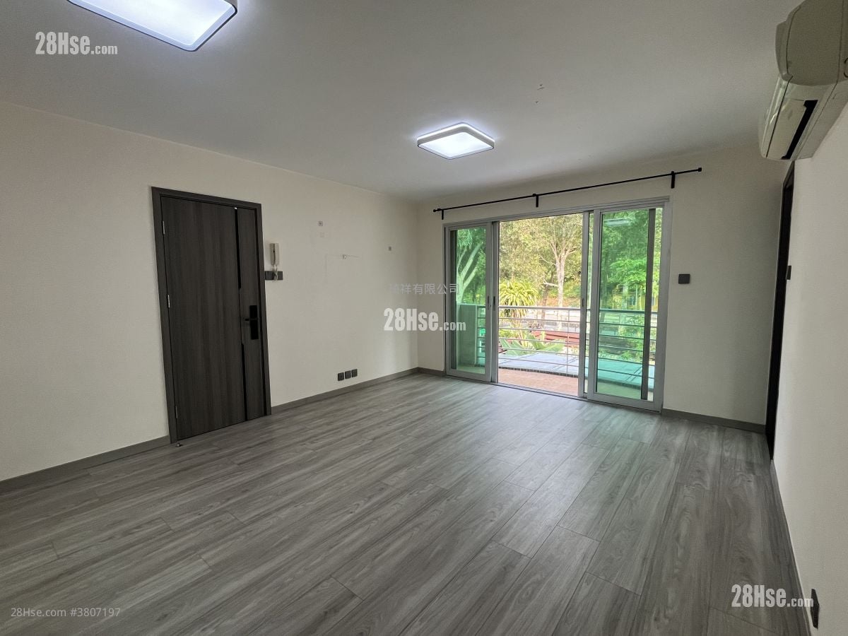 Village Rental 630 ft²