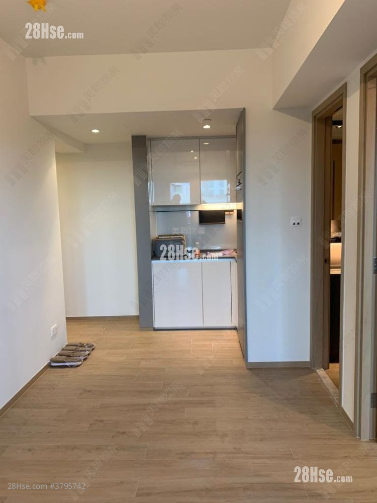 Lp6 Sell 1 Bedroom 379 ft²