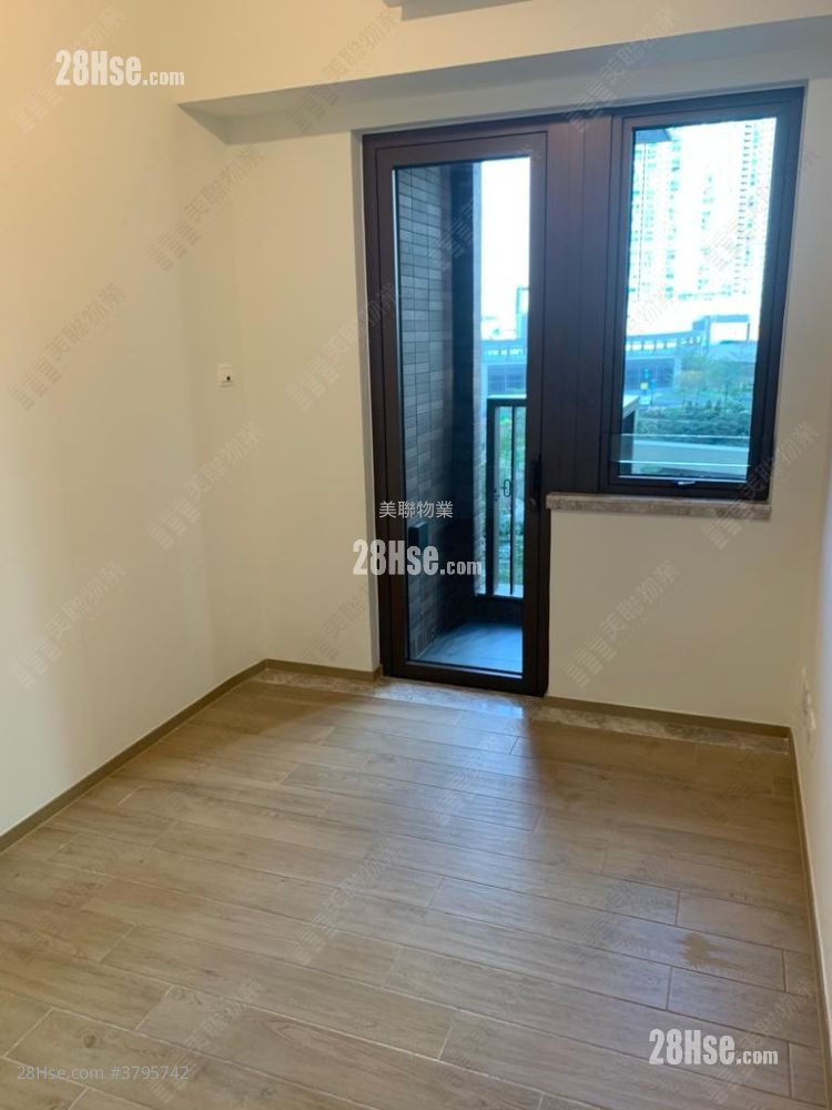 Lp6 Sell 1 Bedroom 379 ft²
