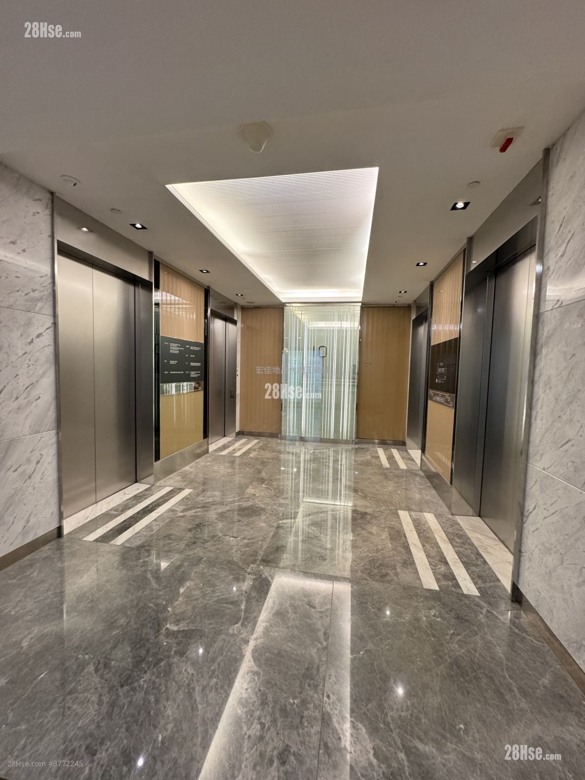 丝宝国际大厦 租盘 开放式间隔