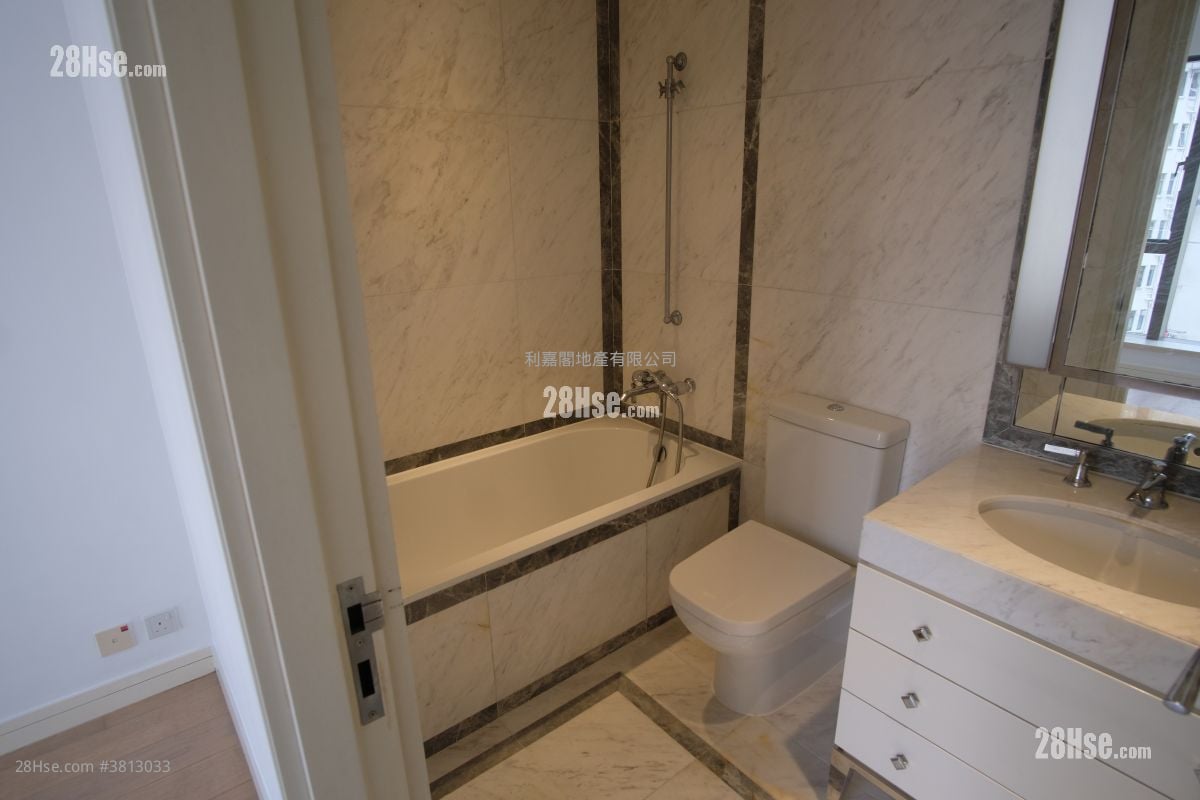 Kensington Hill 售盘 3 房 , 2 浴室 865 平方尺