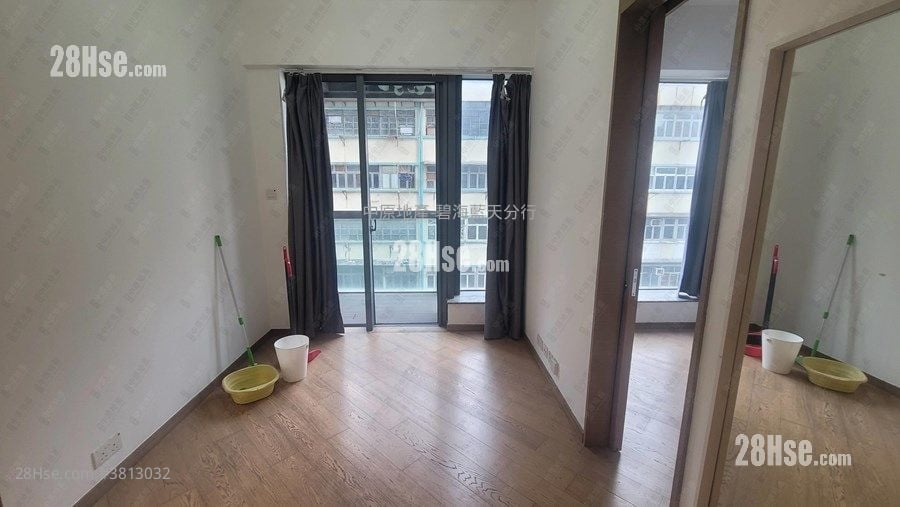 High One Rental 273 ft²