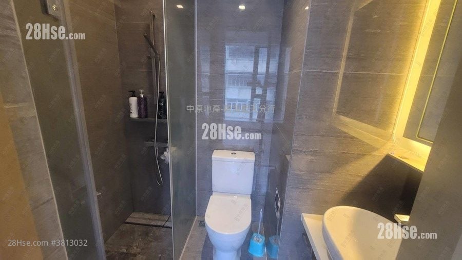 High One Rental 273 ft²