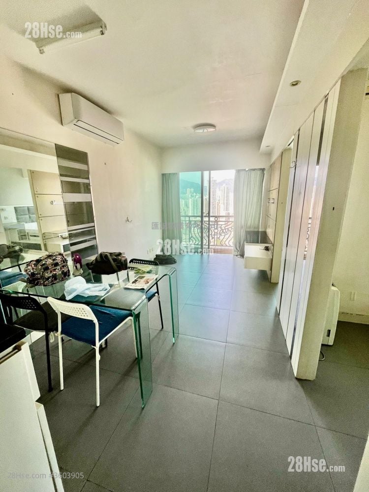 傲云峰 租盘 2 房 , 1 浴室 452 平方尺