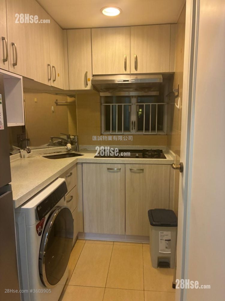 傲云峰 租盘 2 房 , 1 浴室 452 平方尺