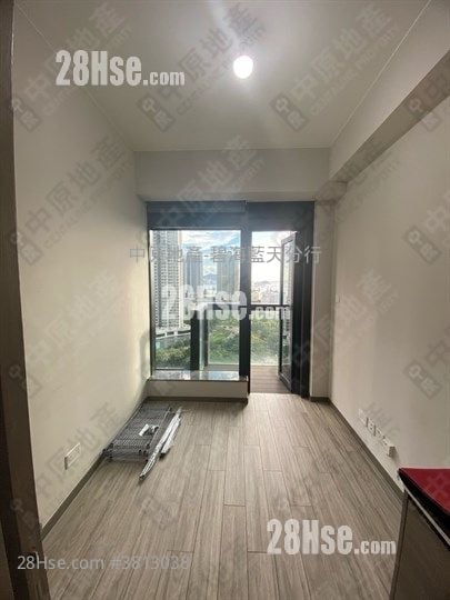 Harbour Park Rental 276 ft²