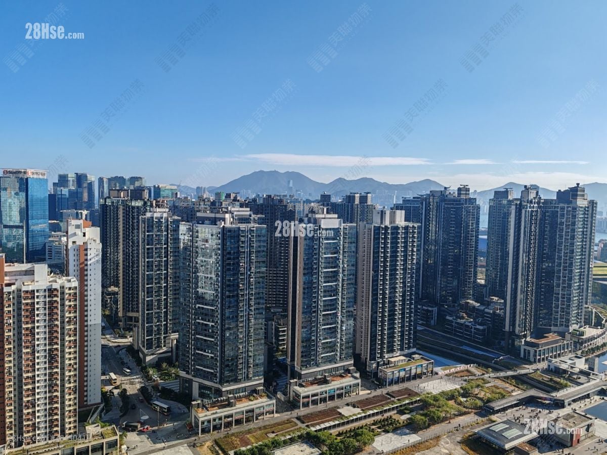 天玺天 售盘 4 房 , 3 浴室 1,993 平方尺