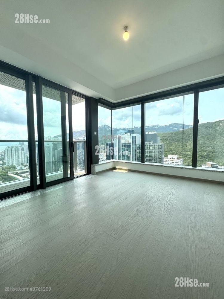 The Southside Sell 3 Bedrooms , 2 Bathrooms 1,006 ft²