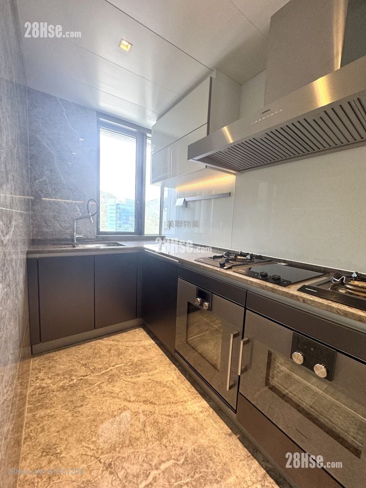 The Southside Sell 3 Bedrooms , 2 Bathrooms 1,006 ft²