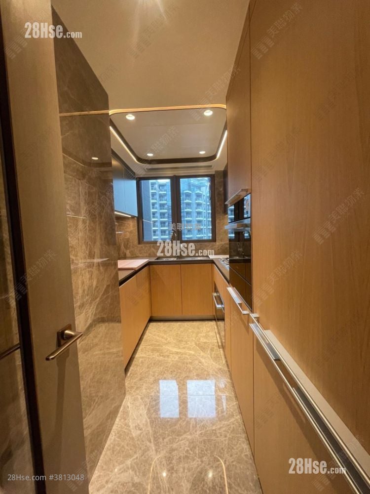 Pano Harbour Sell 4 Bedrooms , 3 Bathrooms 1,523 ft²