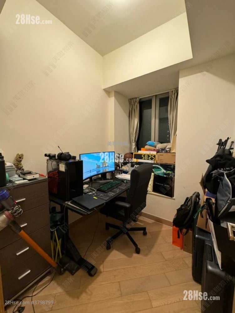 天晋 售盘 3 房 , 2 浴室 709 平方尺