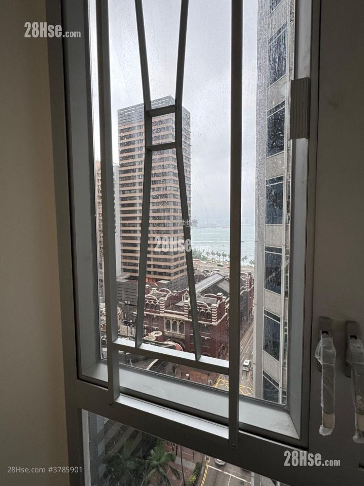 Harmony Court Rental 3 Bedrooms , 1 Bathroom 658 ft²