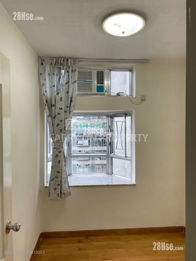 Riviera Gardens Sell 3 Bedrooms , 1 Bathroom 576 ft²