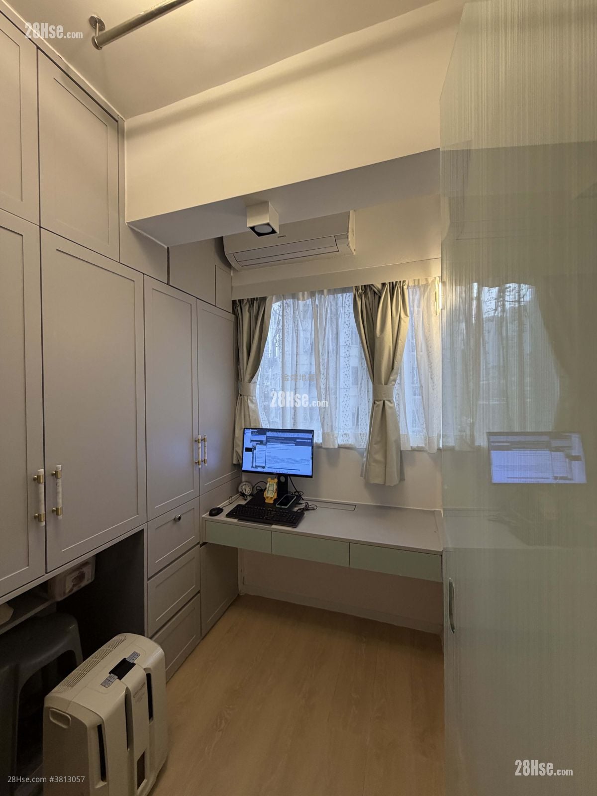 The Henley Sell 3 Bedrooms 768 ft²