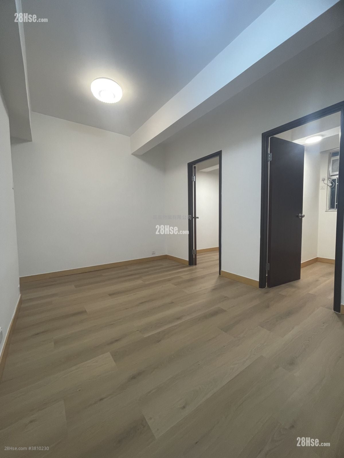 单幢楼房 租盘 2 房 , 1 浴室 374 平方尺