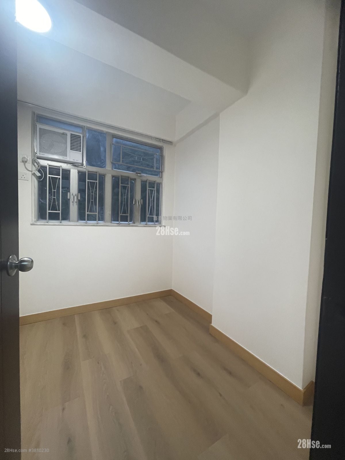 单幢楼房 租盘 2 房 , 1 浴室 374 平方尺