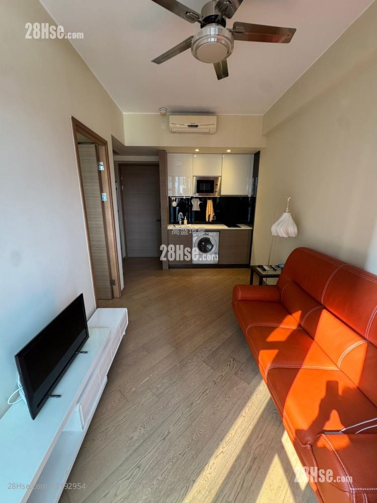 High One Grand Sell 1 Bedroom , 1 Bathroom 295 ft²