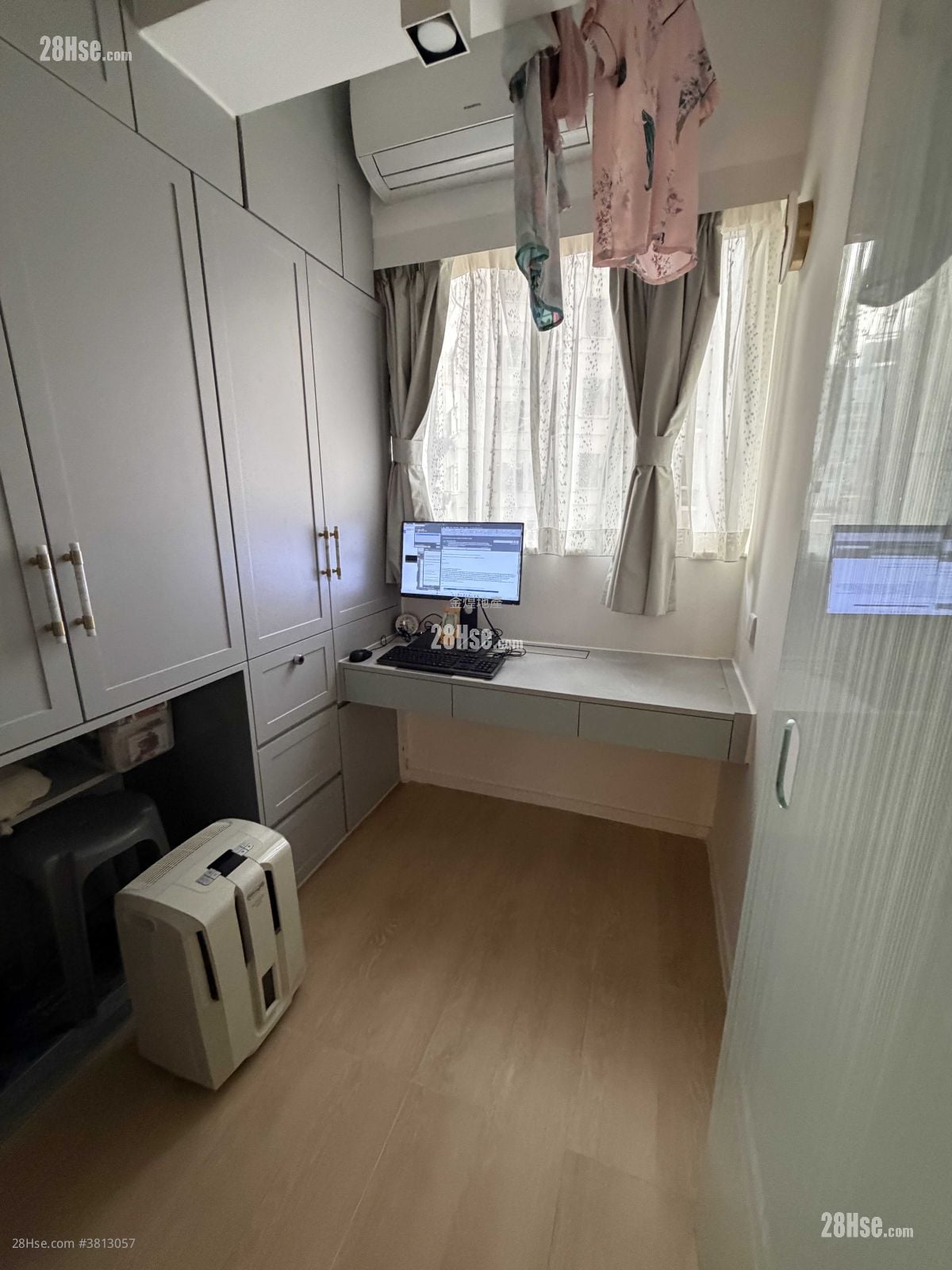 The Henley Sell 3 Bedrooms 768 ft²