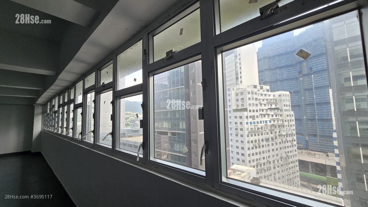 Derrick Industrial Building Rental