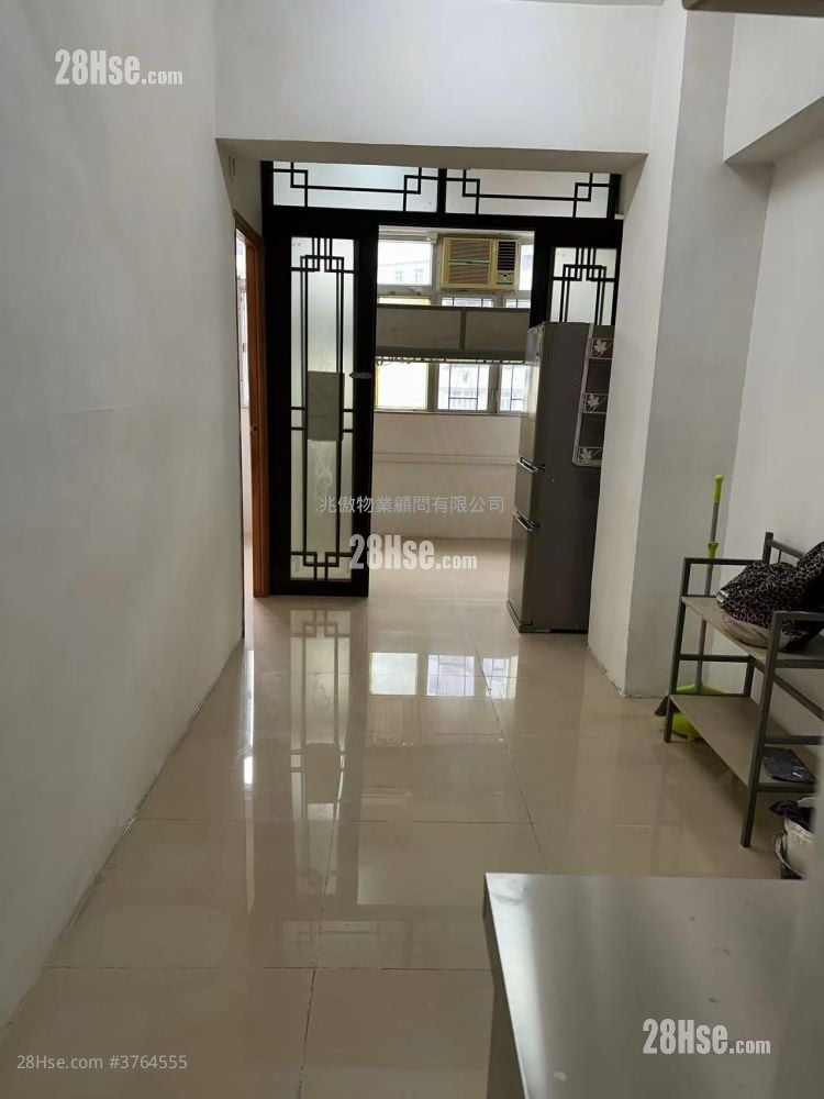 荔枝角道 租盤 2 房 , 1 浴室 315 平方呎