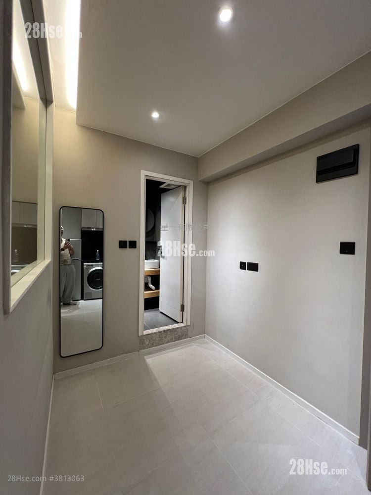 Windsor Mansion Rental 1 Bedroom , 1 Bathroom 220 ft²