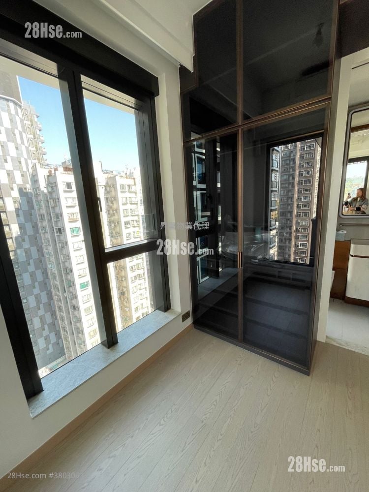 Baker Circle Euston Rental 1 Bedroom , 1 Bathroom 276 ft²