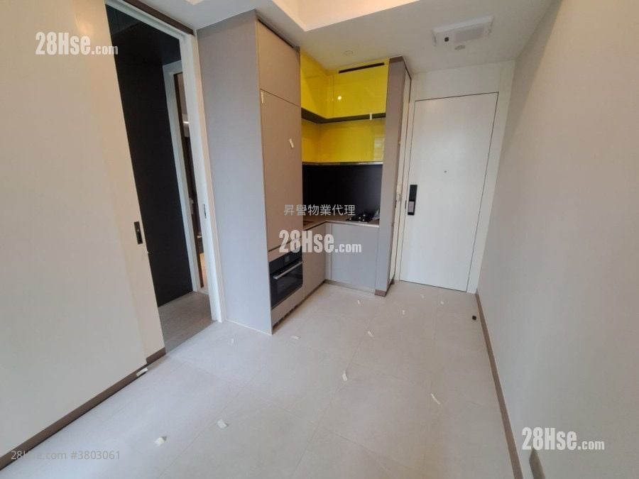 Baker Circle Euston Rental 1 Bedroom , 1 Bathroom 276 ft²