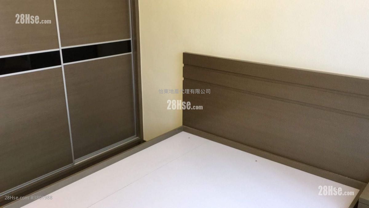 骆克大厦 售盘 2 房 , 1 浴室 552 平方尺